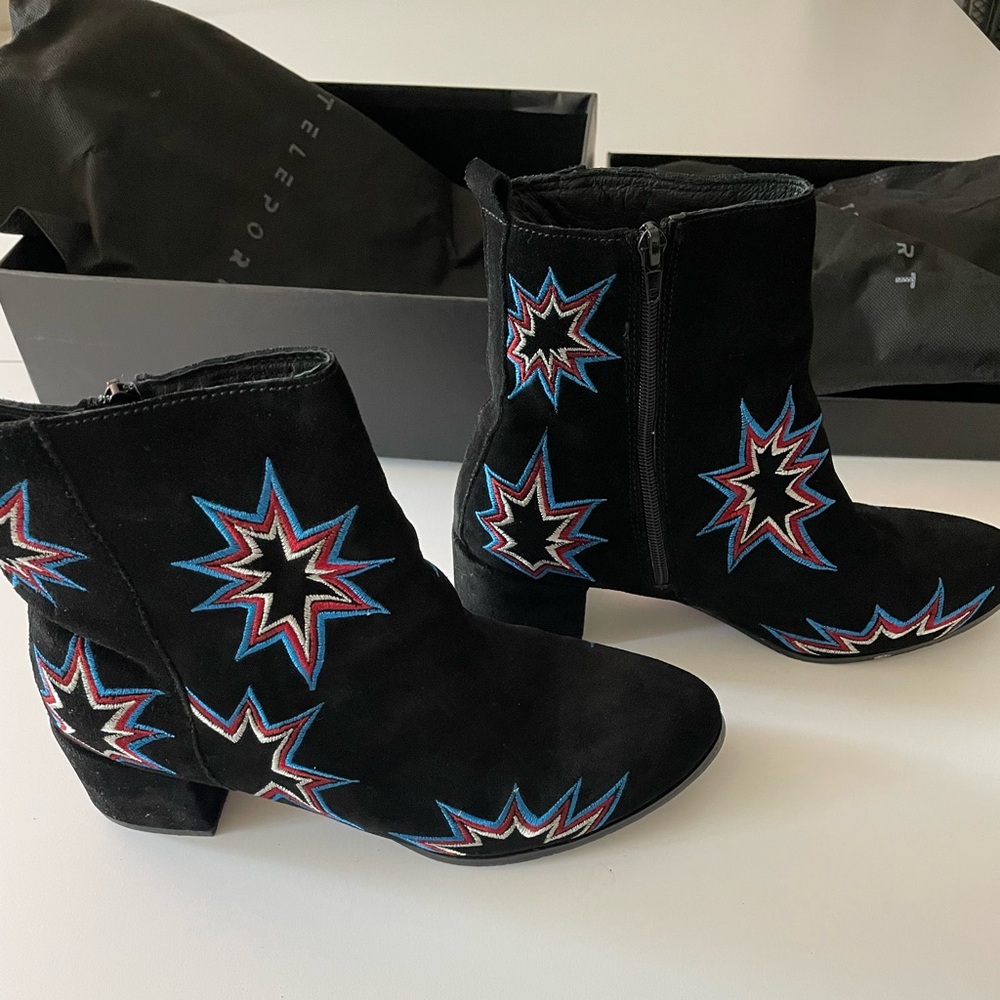 Teleport Black Embroidered Star Suede Ankle Boots - Women “Kapow”